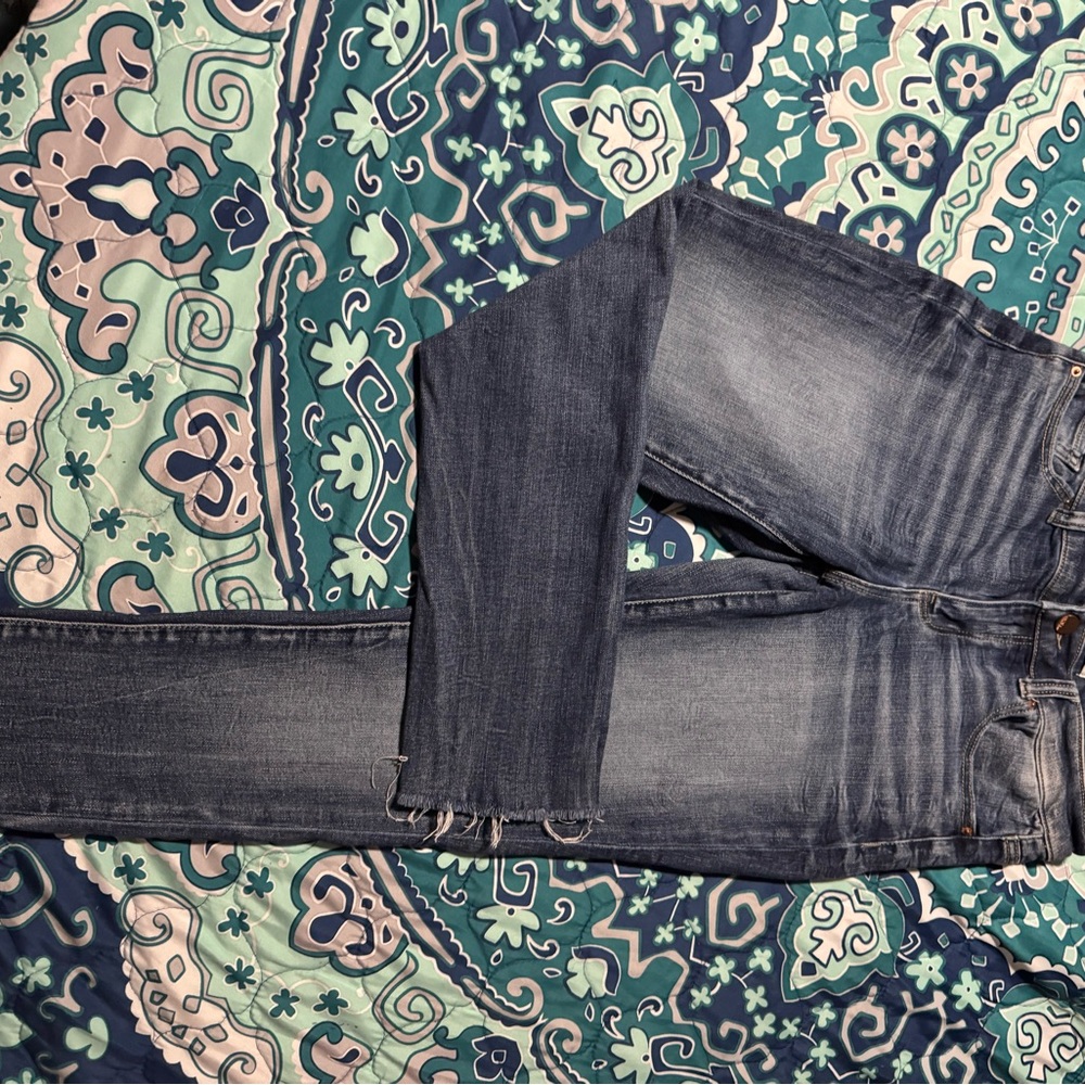 BKE Blue Skinny Jeans with Stretch and Faded Details